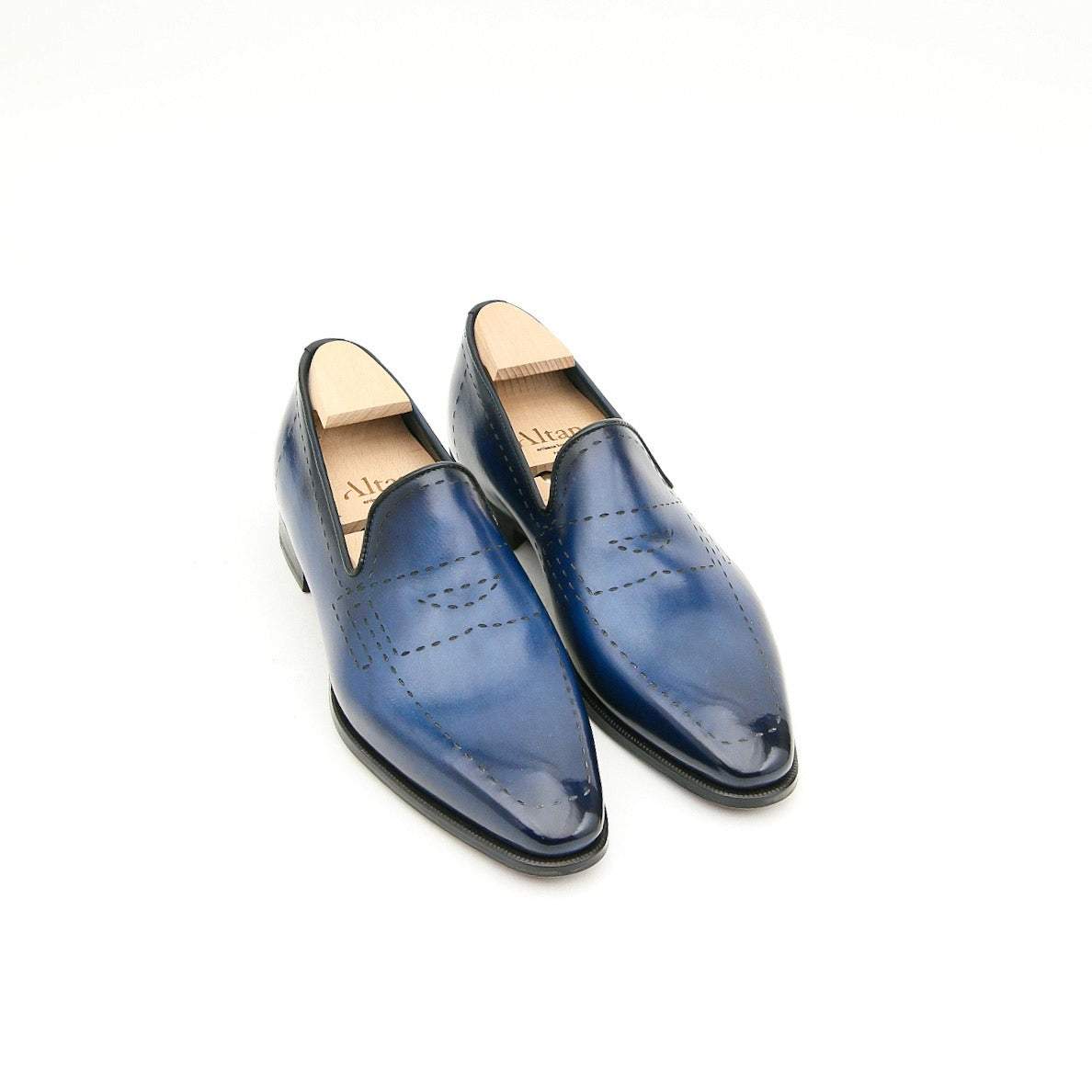 Wholecut Loafer and laser pattern