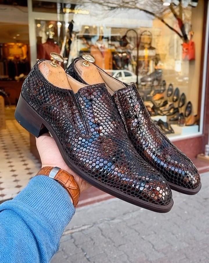 Laceless Leather Craft Anti-wrinkle Snakeskin Shoes