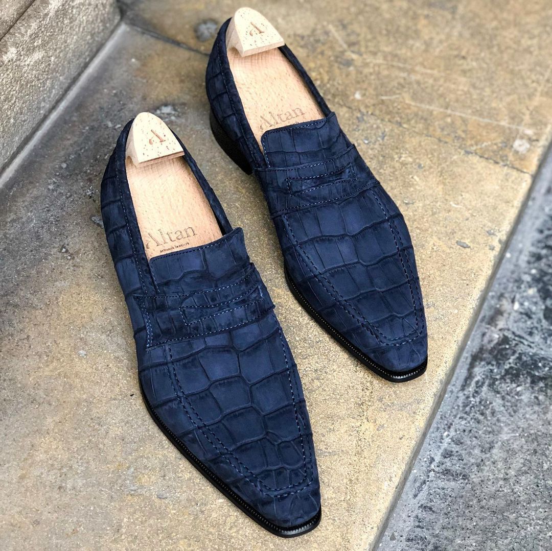 Lincoln Loafer - Night Blue Alligator Nabuck