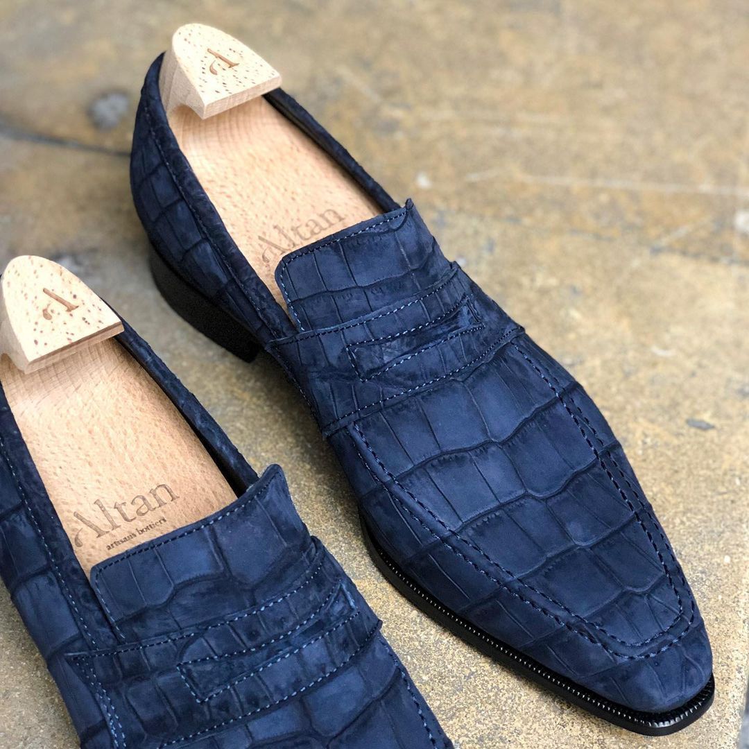 Lincoln Loafer - Night Blue Alligator Nabuck